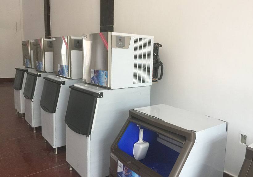 Khai trương showroom Máy làm đá Tại Tây Nguyên